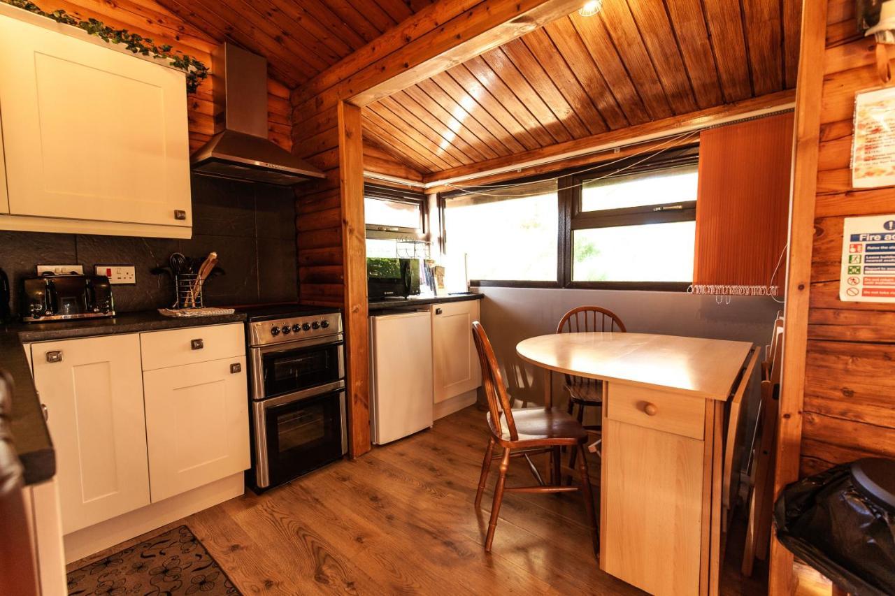 Stunning Log Cabin With Garden In Snowdonia - Hosted By Seren Short Stays Trawsfynydd Экстерьер фото